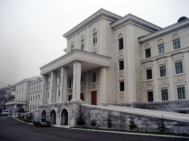 Located in the capital of North Korea, Kim Il-Sung University is a premier destination for the foreign students.