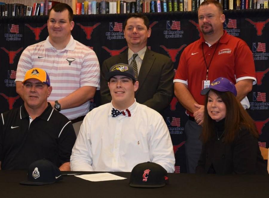 Sean Bailey, football, signs with East Carolina University