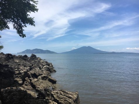 There is nothing like the beautiful view of the beaches in Honduras.