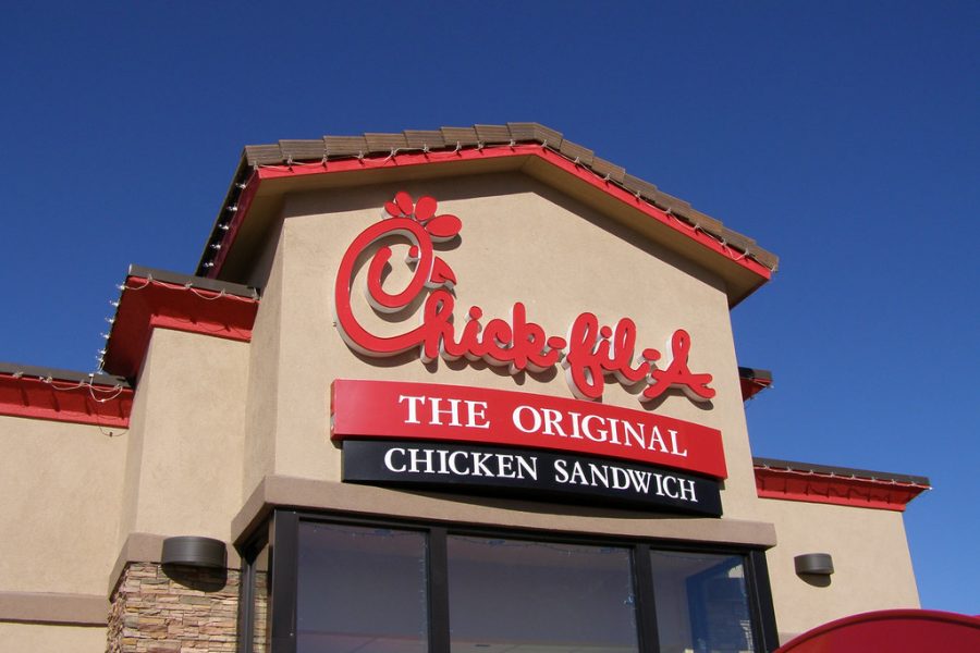 Retail Chick-fil-A by ccPixs.com is licensed with CC BY 2.0. To view a copy of this license, visit https://creativecommons.org/licenses/by/2.0/