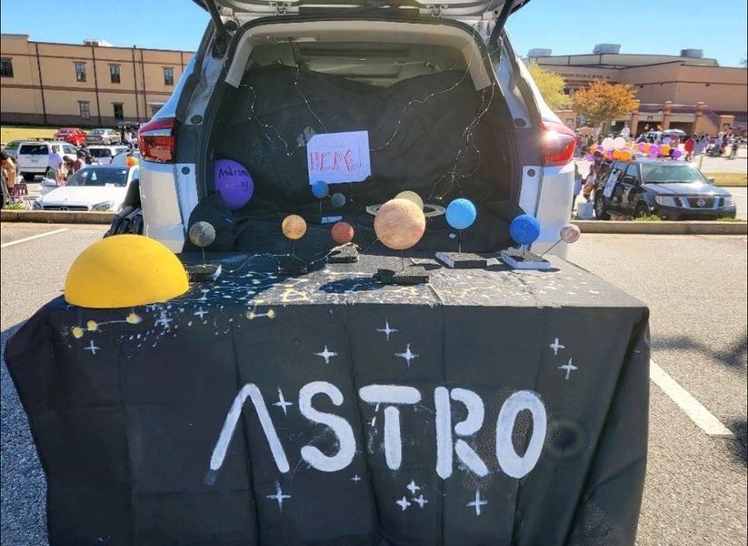 Astronomy Club at SGAs Trunk or Treat event, taken on October 26, 2021.