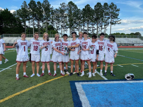 The current senior lineup after their state championship last season. Most of them are returning yet again this season to aim for the championship (Longhorn Lacrosse).
