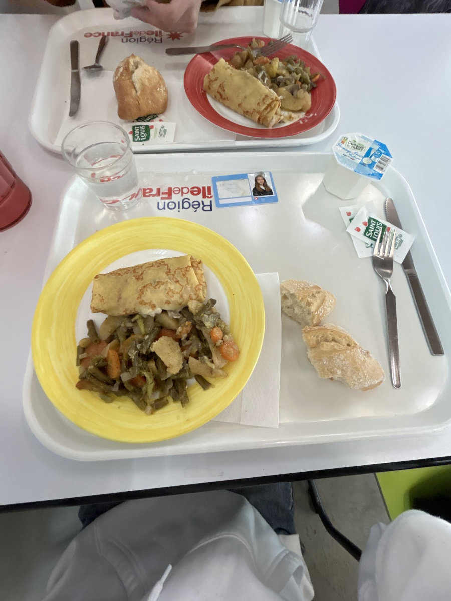 Photo of school food in France  (Ambre Desforges)