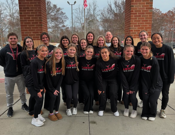 The Lambert Flag Football team before heading off to their state championship on December 18, 2024. (Photo @lamberthlonghorns)

